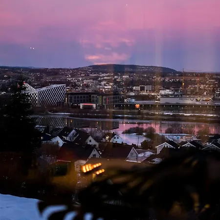Living With The Host And The Dog Comfortable Double In A House In Lillestrøm